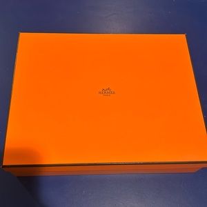 Hermes box
